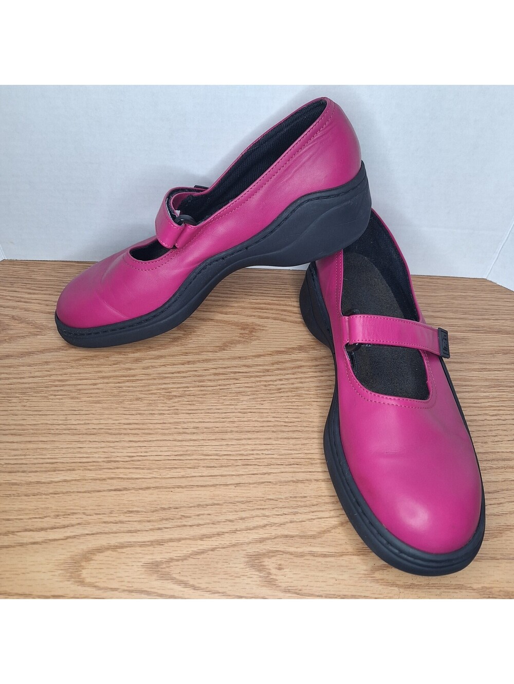 Vintage Patrick Cox PCs Fuchsia Pink Leather Mary Jane Shoes 41 Made in Italy